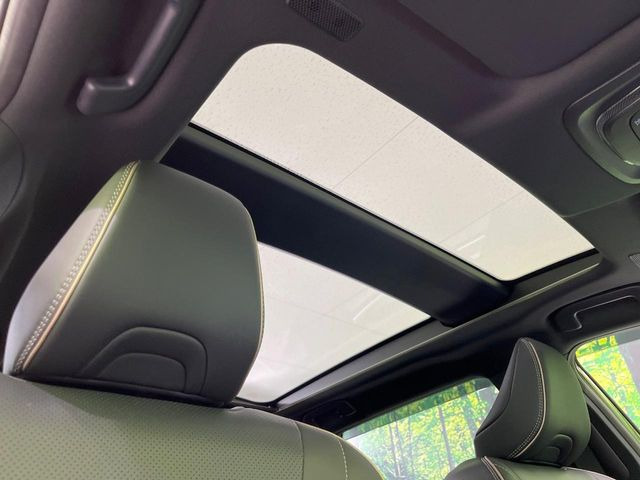 クラウンエステート2.5 Z E-Four 4WD