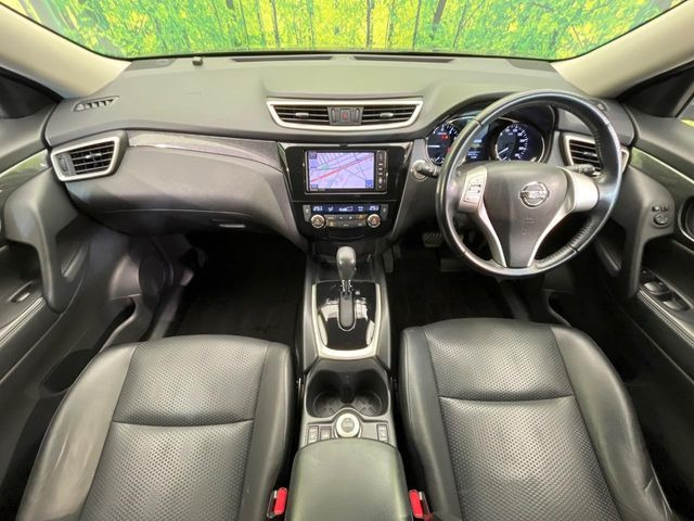 エクストレイル2.0 20X エマージェンシーブレーキパッケージ