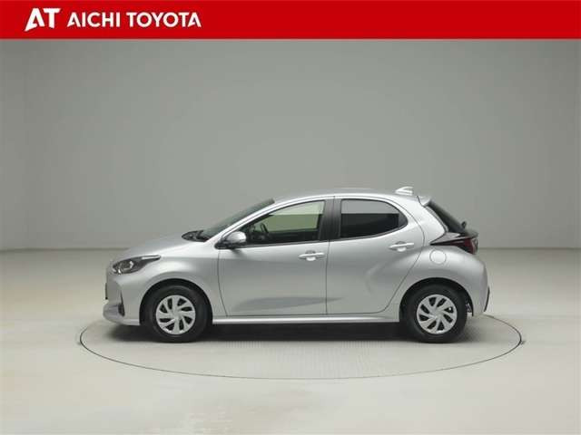 ヤリス1.5 ハイブリッド X