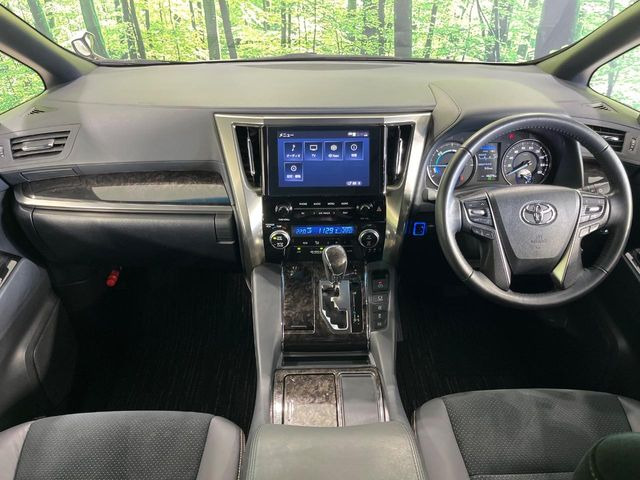 アルファードハイブリッド 2.5 S タイプゴールドII E-Four 4WD