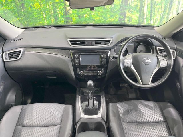 エクストレイル2.0 20Xtt エマージェンシーブレーキパッケージ