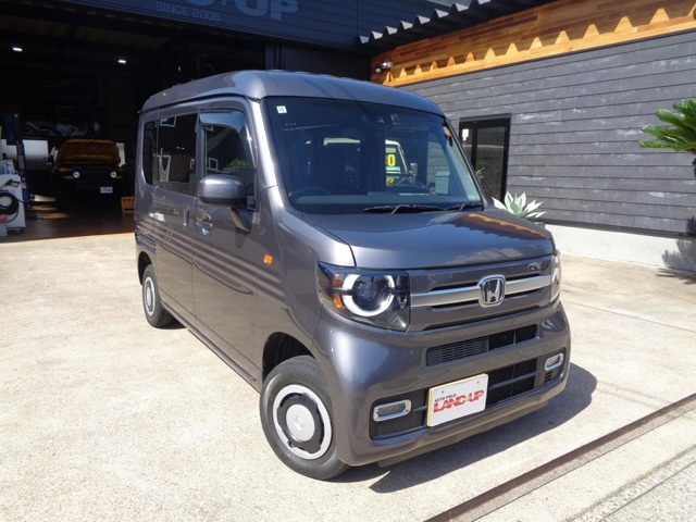 N-VAN+スタイル ファン 4WD