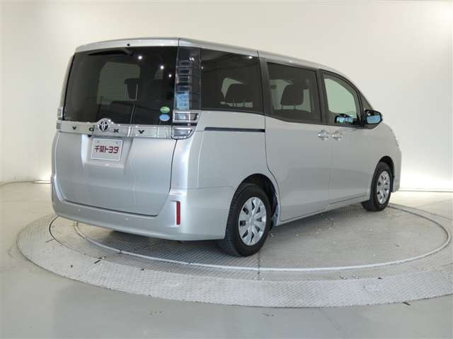 ヴォクシー2.0 X