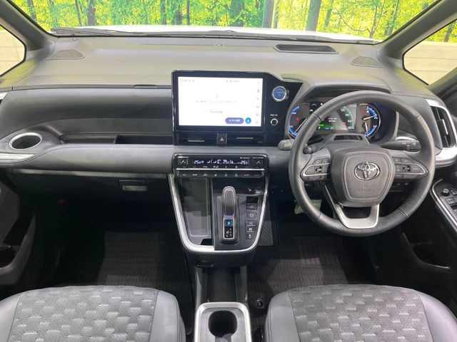 ヴォクシー1.8 ハイブリッド S-Z