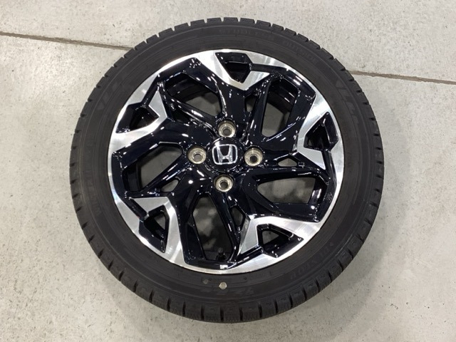 N-BOXカスタムターボ コーディネートスタイル モノトーン 4WD