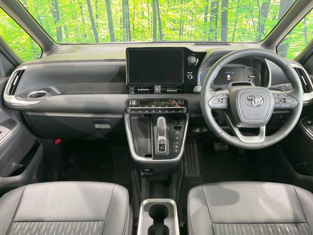 ノア1.8 ハイブリッド S-Z