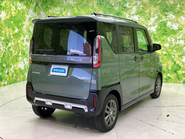 デリカミニT プレミアム 4WD