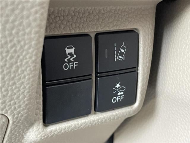 N-BOXG ホンダセンシング 4WD