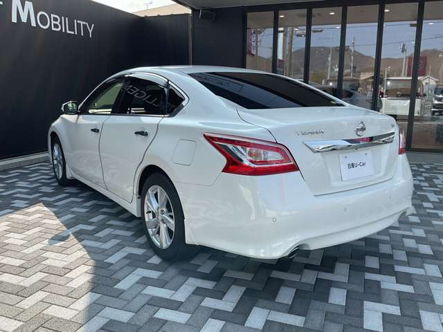 ティアナ2.5 XV ナビAVMパッケージ