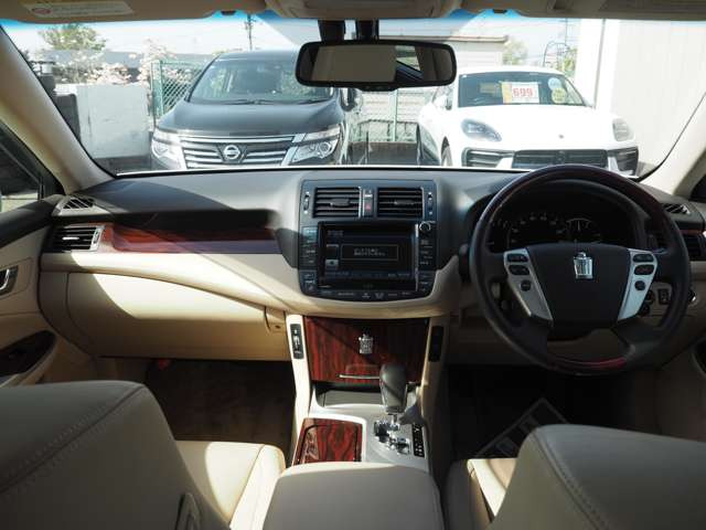 クラウン3.0 ロイヤルサルーンG