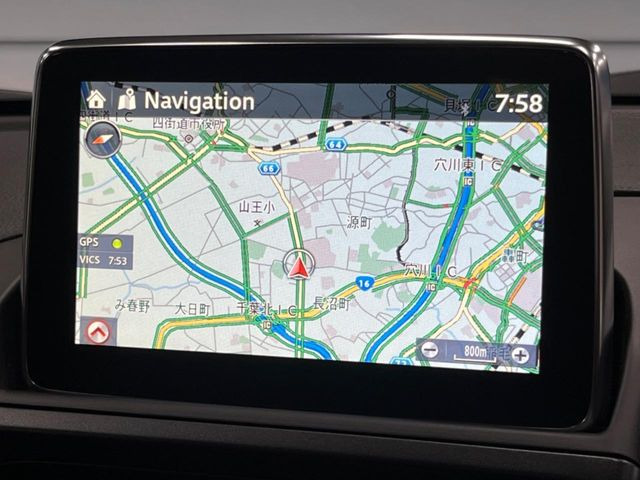 ●純正ナビ:一体感のあるナビは、高級感ある車内を演出してくれます。オーディオ機能も充実しておりますので、運転もより楽しめます♪
