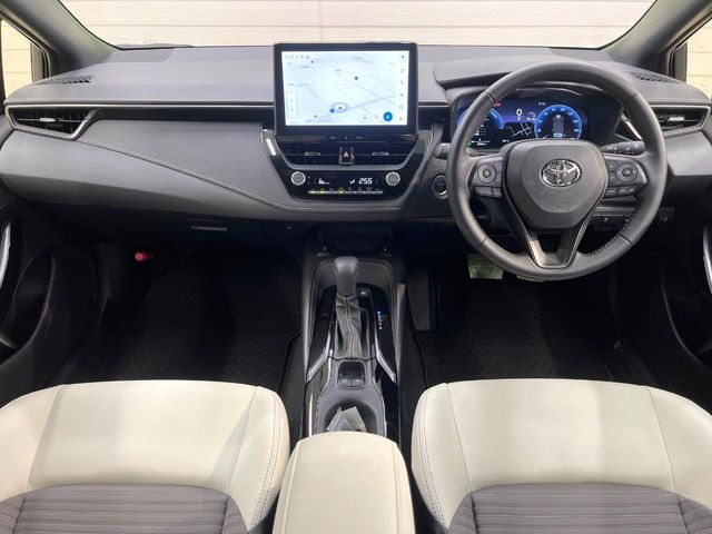 カローラツーリング1.8 ハイブリッド W×B