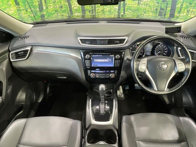 エクストレイル2.0 20X エマージェンシーブレーキパッケージ