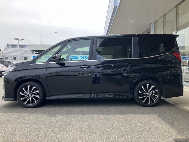 ノア1.8 ハイブリッド S-Z