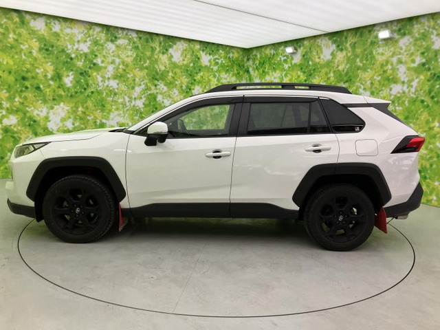 RAV42.0 アドベンチャー オフロードパッケージ 4WD