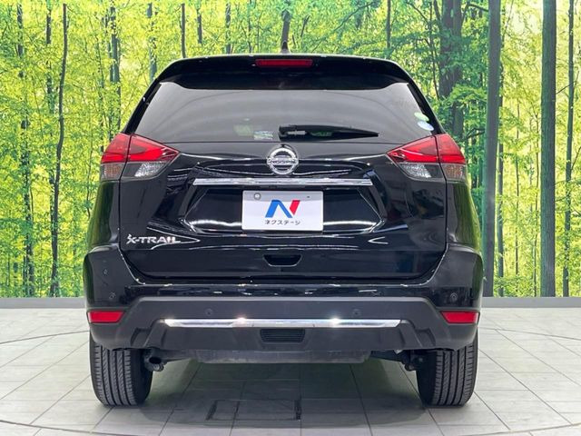 安心の最長10年・走行無制限保証(有償)をご用意。保証内容も充実はもちろん、無料点検&オイル交換や、年中無休の全国・24時間ロードサービスも付帯されておりますのでご安心下さい。