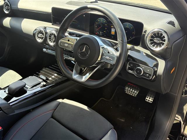 AクラスA200d AMGライン