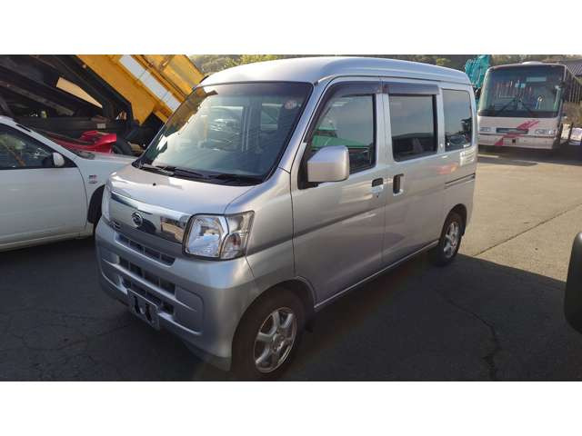 ハイゼットカーゴスローパー リヤシートレス仕様 折り畳み補助シート付き 4WD