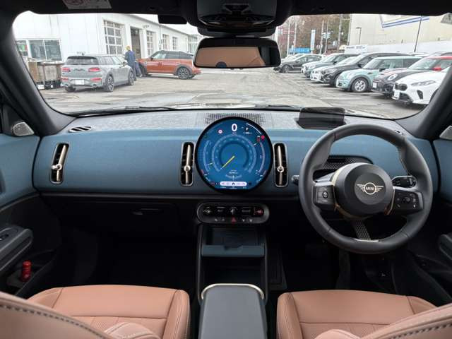 ミニカントリーマンS ALL4 DCT 4WD