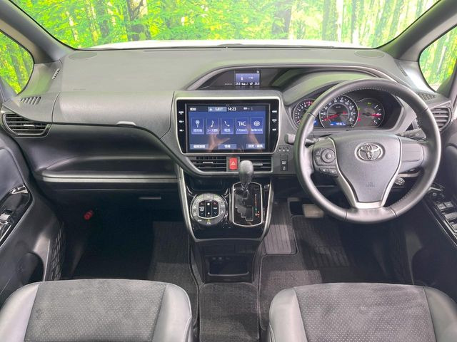 ヴォクシー2.0 ZS 煌III