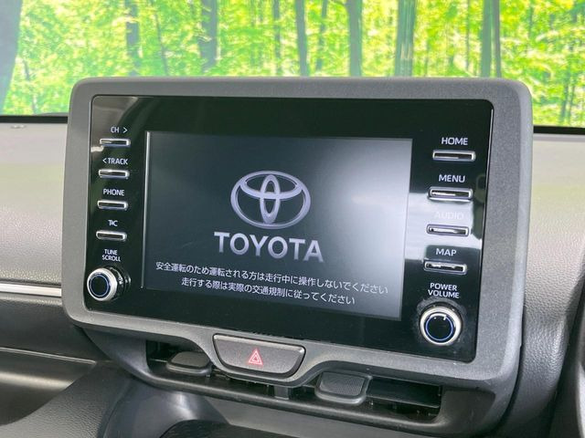 ヤリス1.5 ハイブリッド X