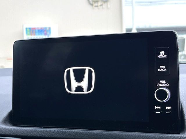【9インチ ホンダコネクトディスプレイ】視認性の高い大画面ディスプレイでナビの使用や、お持ちのスマートフォンと連携したbluetoothでの音楽再生が可能です♪