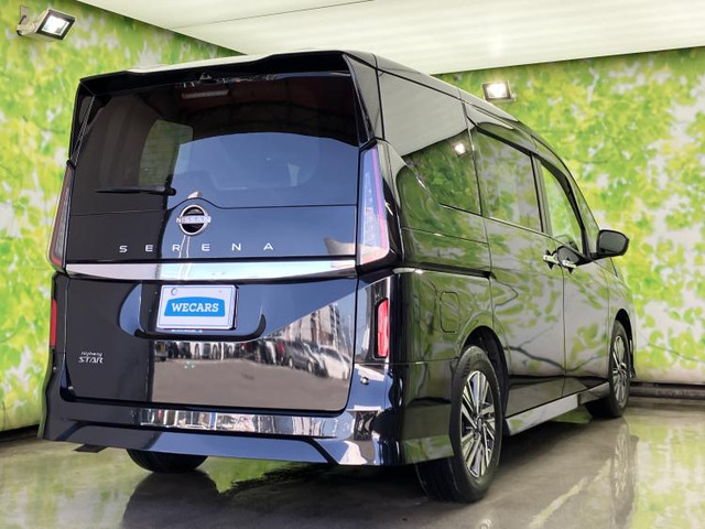 セレナ2.0 ハイウェイスターV