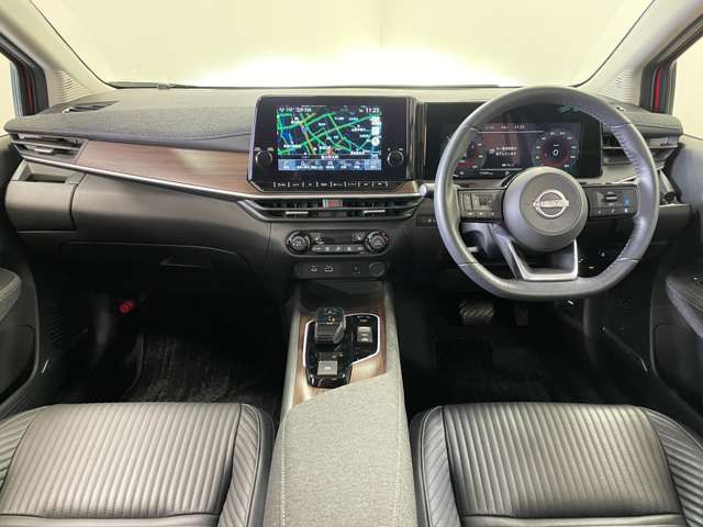 ノートオーラ1.2 G レザーエディション