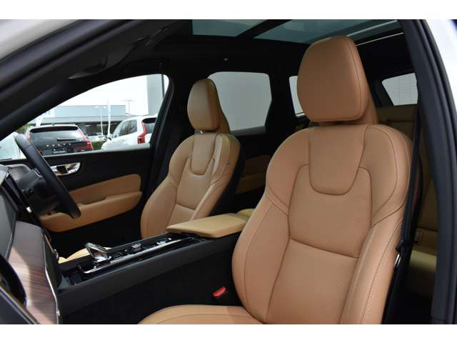 XC60アルティメット B5 AWD 4WD