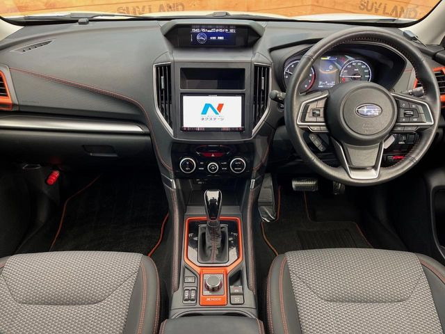 フォレスター2.5 エックスブレイク 4WD