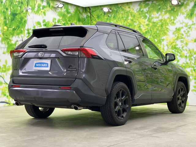 RAV42.0 アドベンチャー オフロードパッケージ 4WD
