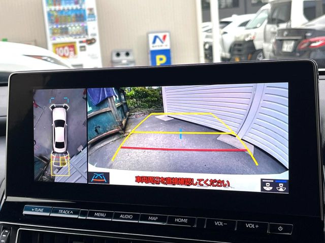 �y�p�m���~�b�N�r���[���j�^�[�z��p�̃J�����ɂ��A�ォ�猩���낵���悤�Ȏ��_��360�x�N���}�̎��͂��m�F���邱�Ƃ��ł��܂������p�������m�F���₷���A�����ꏊ�ł̐؂�Ԃ��⒓�Ԃ��X���[�Y�ɍs���܂��B