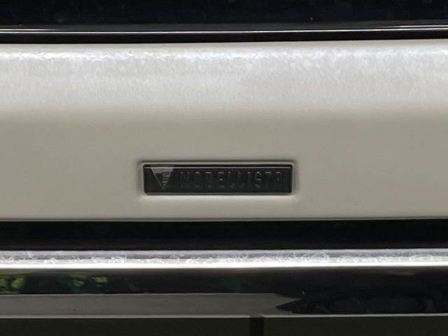 ヴォクシー1.8 ハイブリッド ZS 煌II