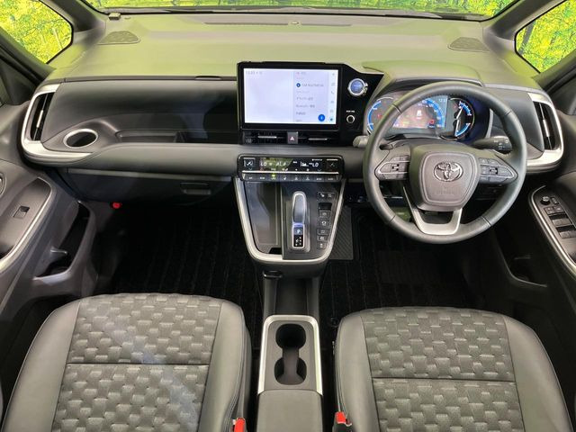 ヴォクシー1.8 ハイブリッド S-Z