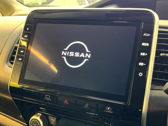 セレナ1.2 e-POWER ハイウェイスターV