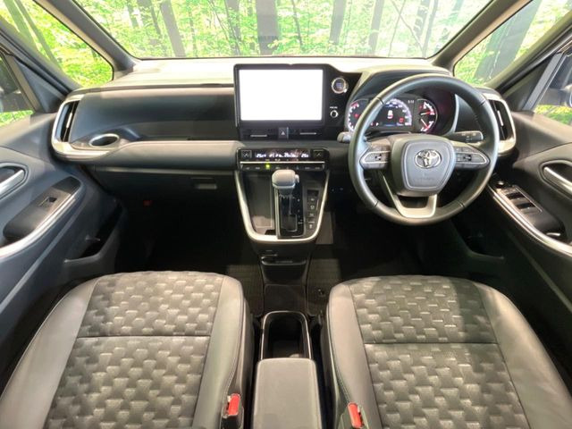 ヴォクシー2.0 S-Z