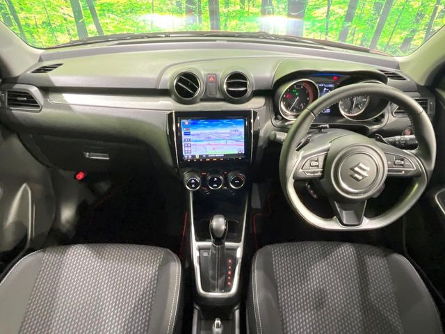 スイフト1.2 ハイブリッド(HYBRID) RS