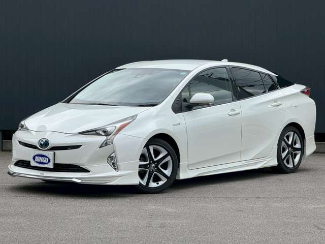 プリウス1.8 A プレミアム ツーリングセレクション