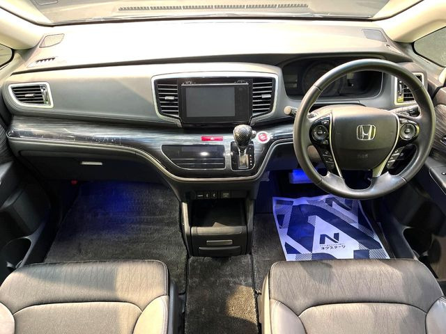 オデッセイ2.4 アブソルート EX