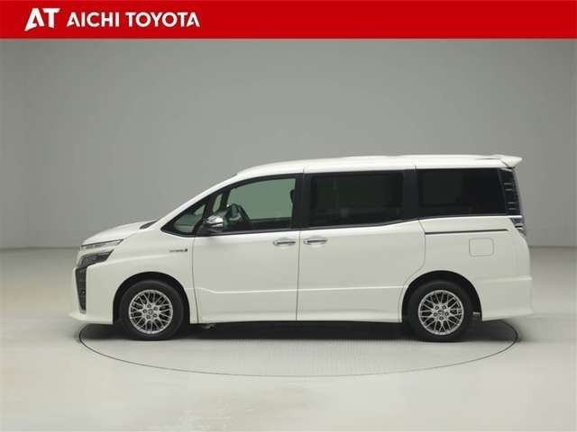 ヴォクシー1.8 ハイブリッド ZS 煌II