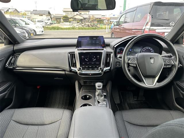 クラウンハイブリッド 2.5 RS