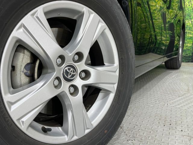 �y����16�C���`�A���~�z�C�[���z�O�ςɃ}�b�`���������A���~�z�C�[���𑕒����Ă���܂��B�e��ЊO�A���~�z�C�[����A�X�^�b�h���X�^�C�����戵�����Ă���܂��B���񂲑��k����������