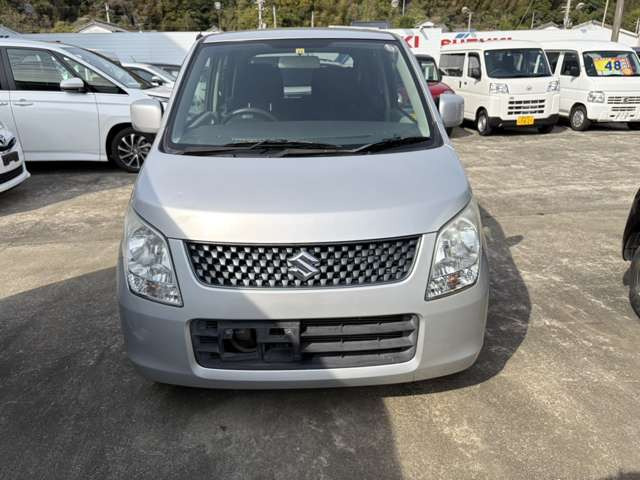 ワゴンRウィズ 車いす移動車 リヤシート付 電動固定式