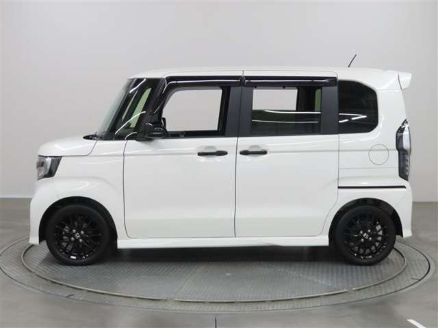 N-BOXカスタムL ターボ スタイルプラス ブラック