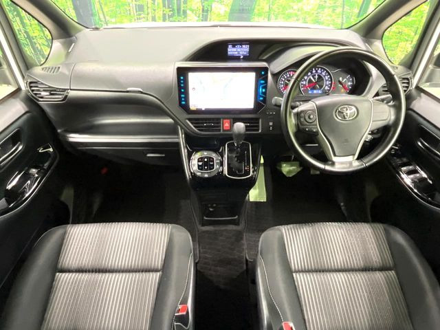 ヴォクシー2.0 ZS