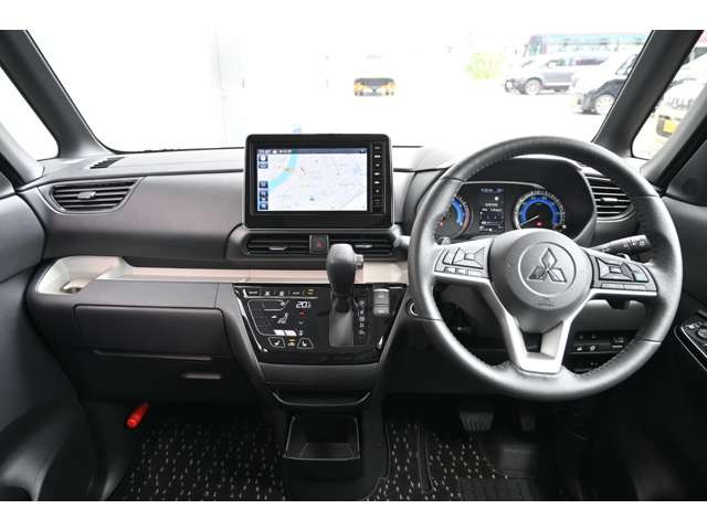 デリカミニT プレミアム