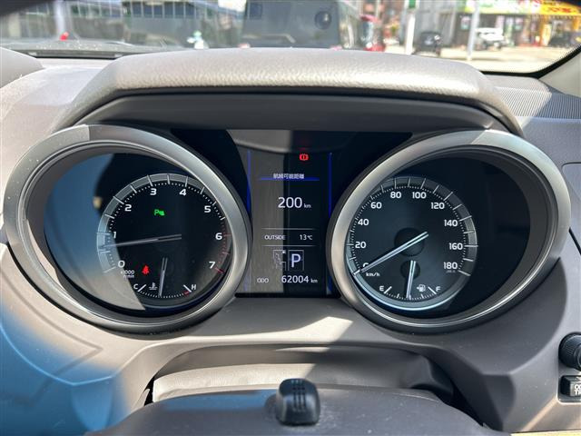 ランドクルーザープラド2.7 TX 4WD