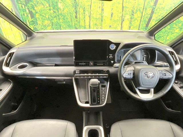 ノア1.8 ハイブリッド S-Z