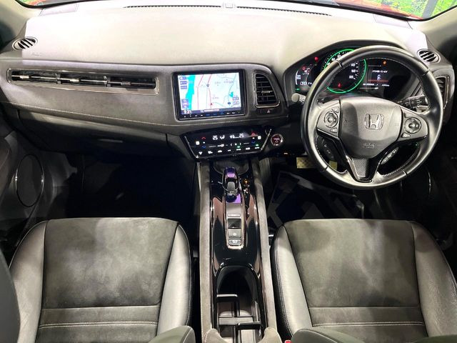 ヴェゼル1.5 ハイブリッド RS ホンダセンシング