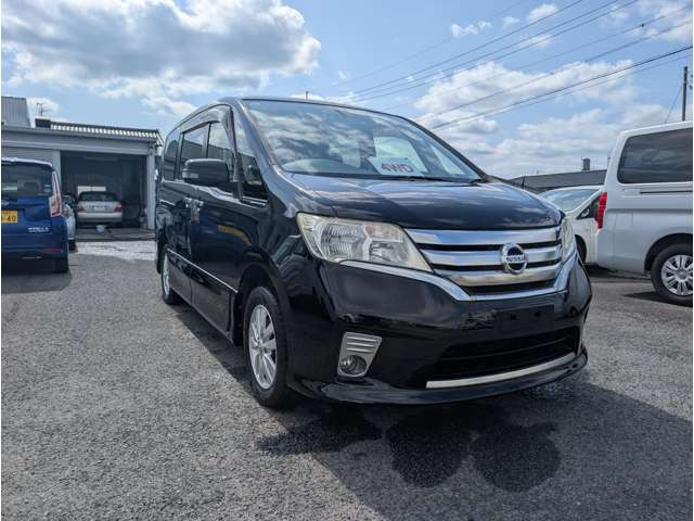 セレナ2.0 ハイウェイスター Vセレクション 4WD